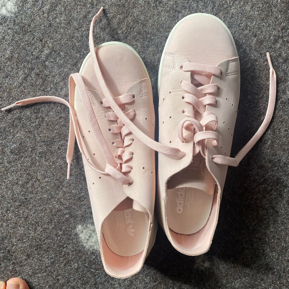 Adidas Pink Suede sneakers 9